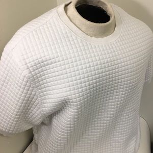 SEAN JOHN  XL WHITE SHORT SLEEVES SWEATSHIRT